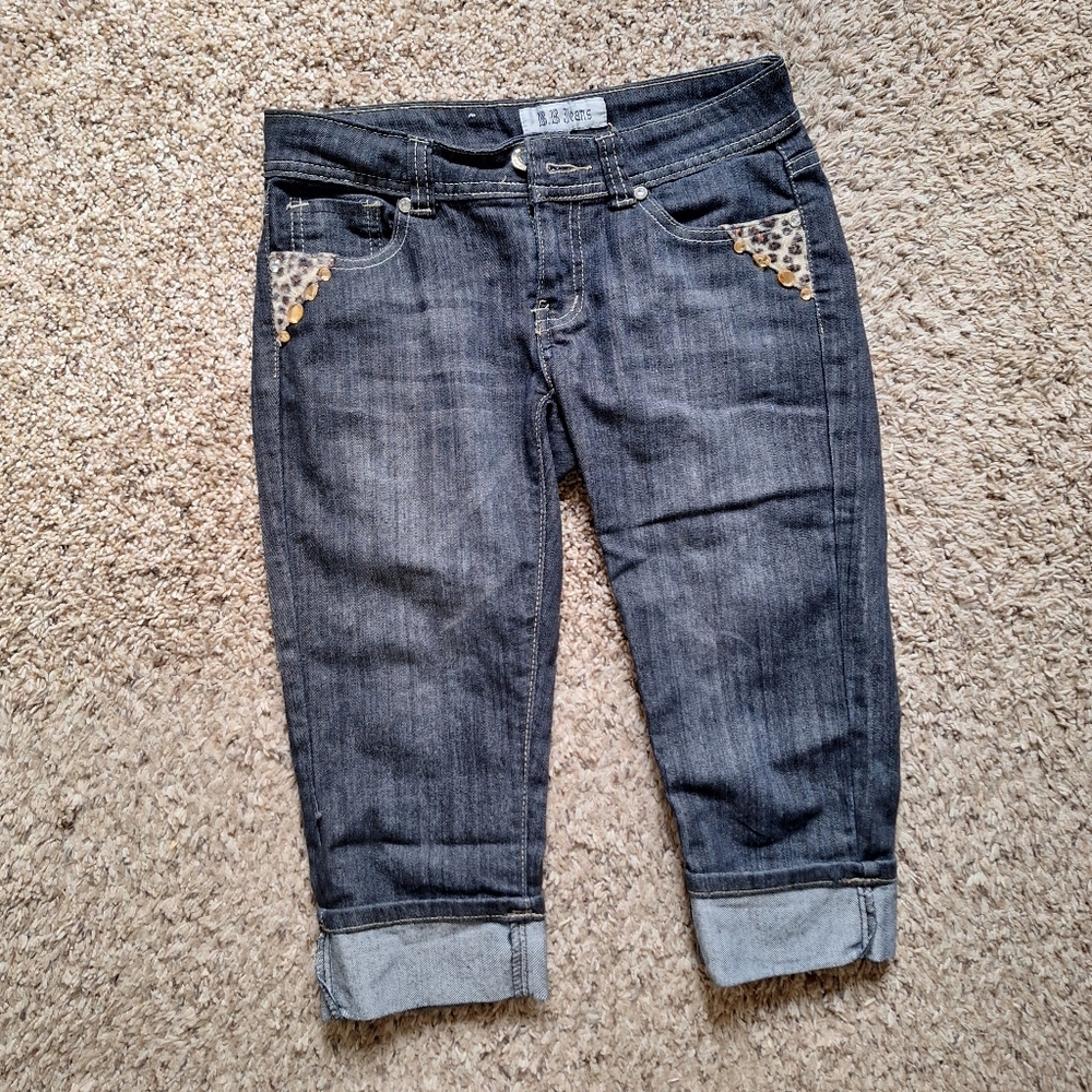 B.B Jeans Vintage Y2K Low Rise Bedazzled Animal Print Capri Shorts - Size 3